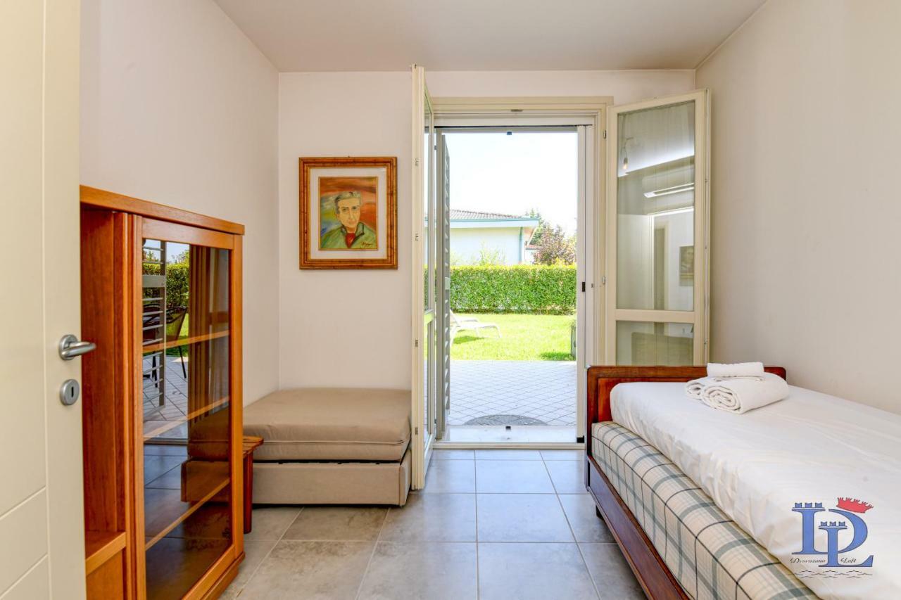 Desenzanoloft Official Partner Marriott Homes & Villas - Bea House, Sirmione With Private Garden And Share Pool エクステリア 写真