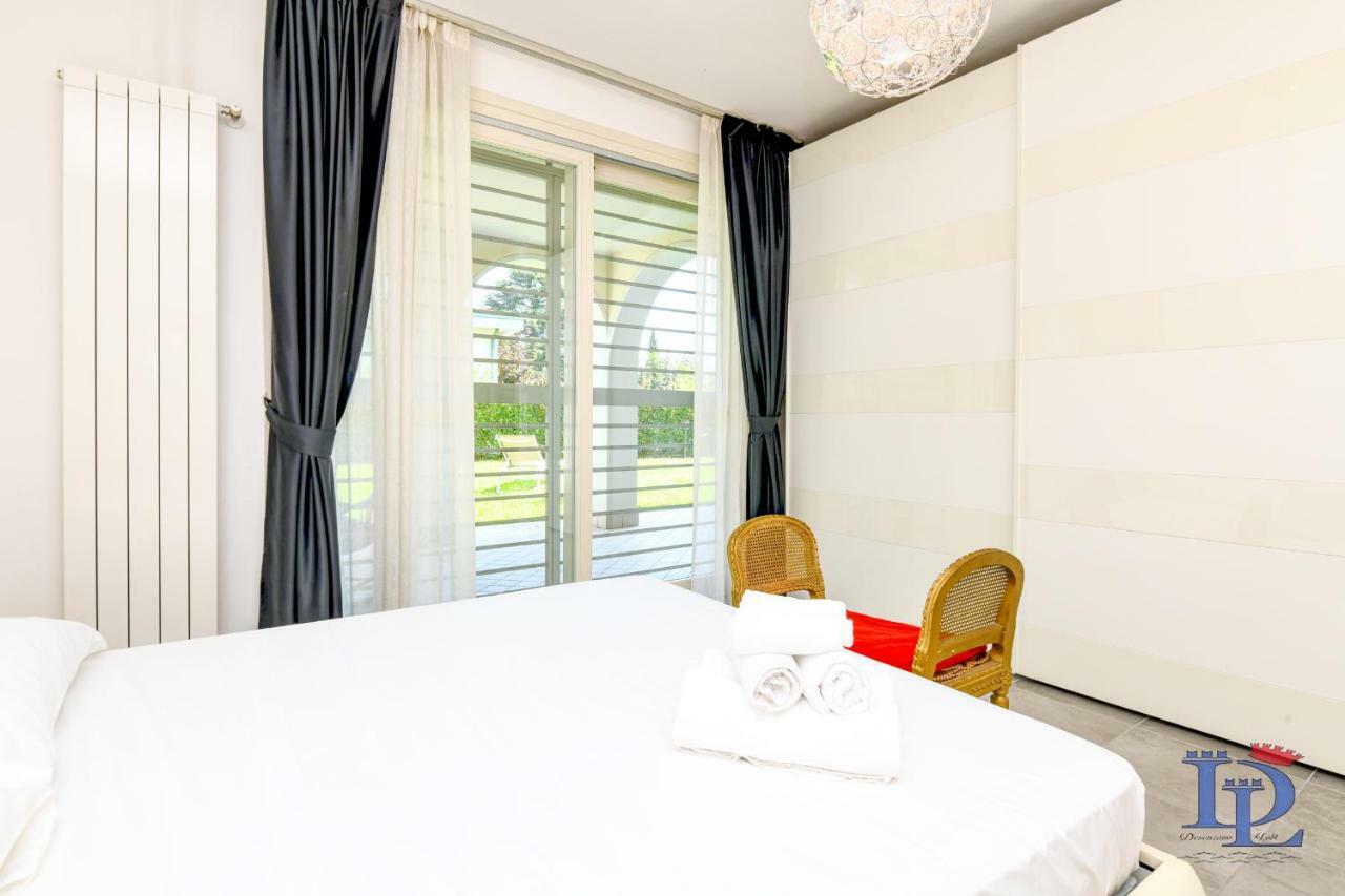 Desenzanoloft Official Partner Marriott Homes & Villas - Bea House, Sirmione With Private Garden And Share Pool エクステリア 写真