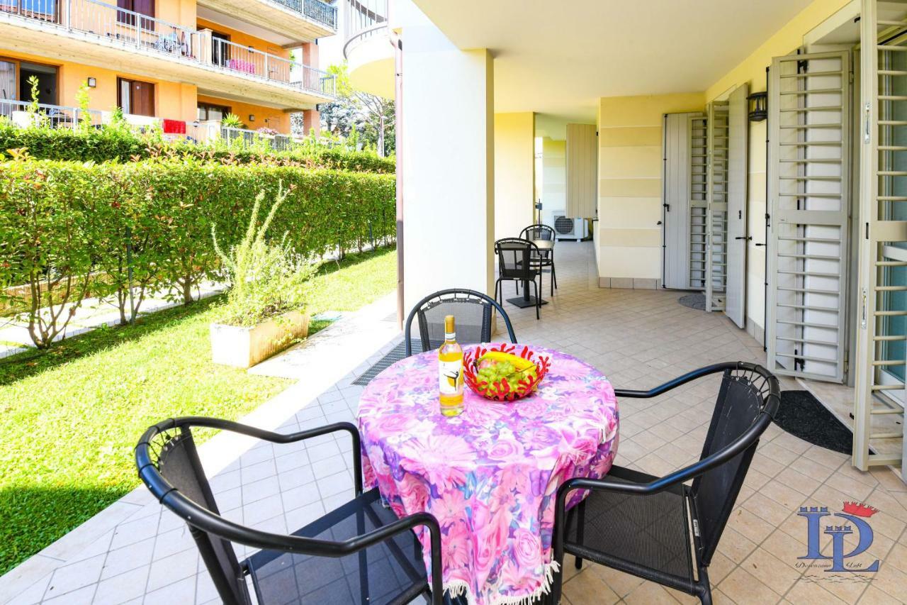 Desenzanoloft Official Partner Marriott Homes & Villas - Bea House, Sirmione With Private Garden And Share Pool エクステリア 写真