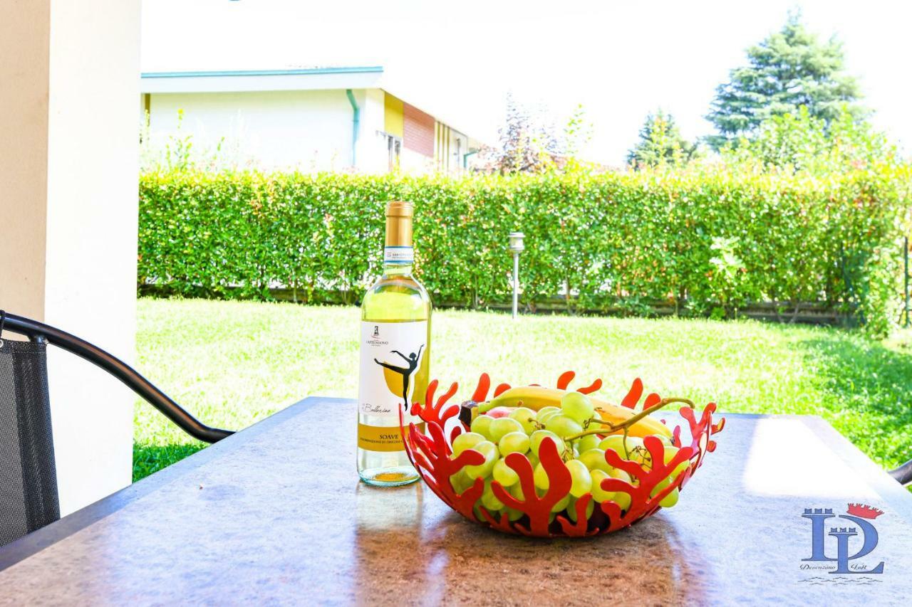 Desenzanoloft Official Partner Marriott Homes & Villas - Bea House, Sirmione With Private Garden And Share Pool エクステリア 写真